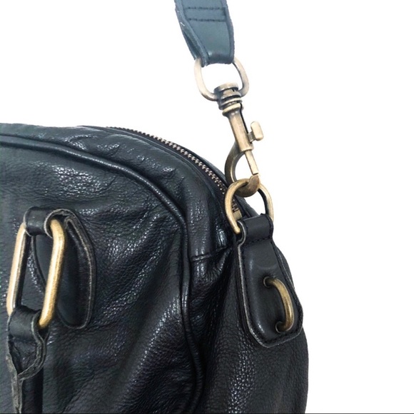 LIEBESKIND Amanda Slouchy Leather Back Sat… - Picture 5 of 16